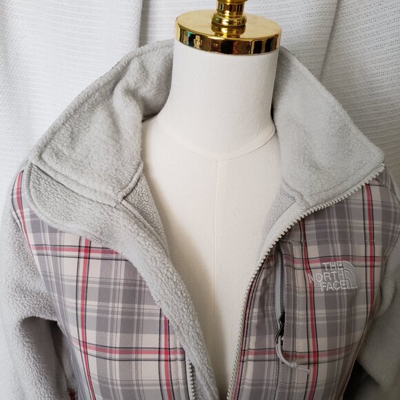 The North Face Retro Denali fleece jacket with red grey off-white plaid women's - Picture 13 of 16